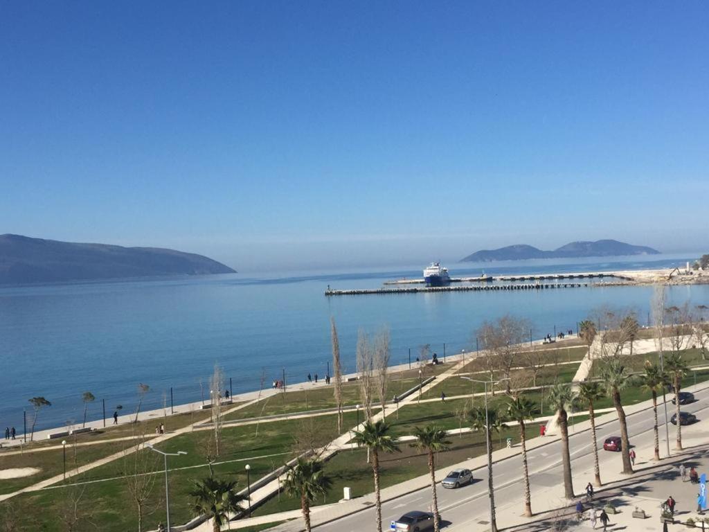 Seaside Apartment Vlorë Exteriör bild
